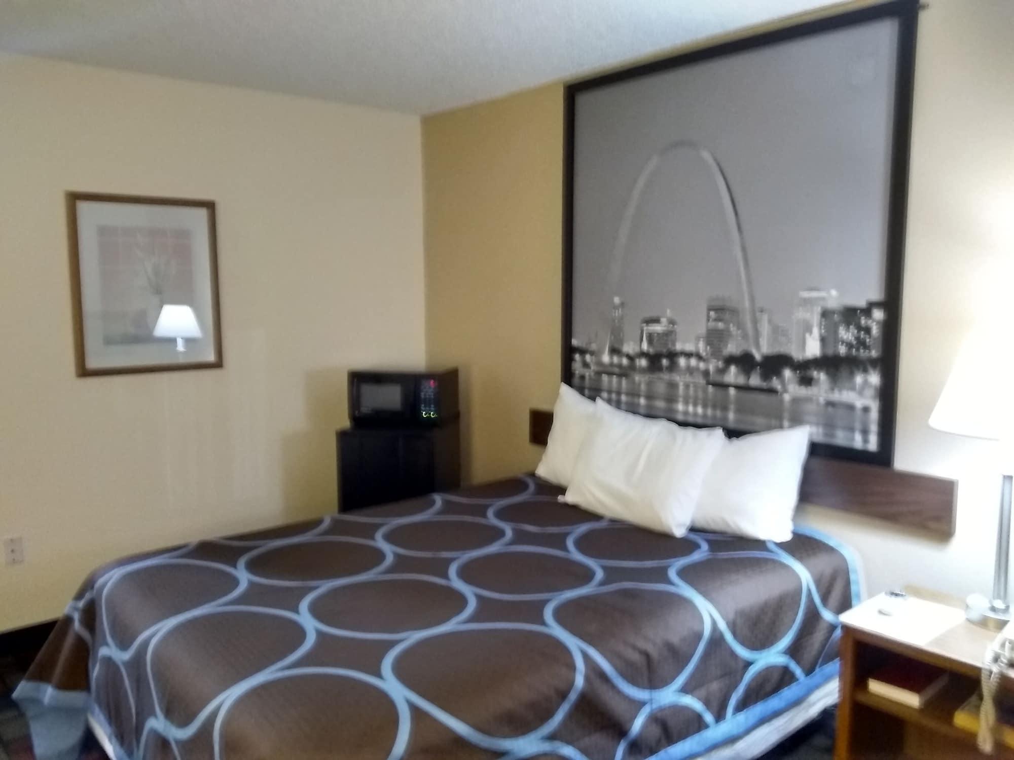 Super 8 By Wyndham Boonville Exterior photo