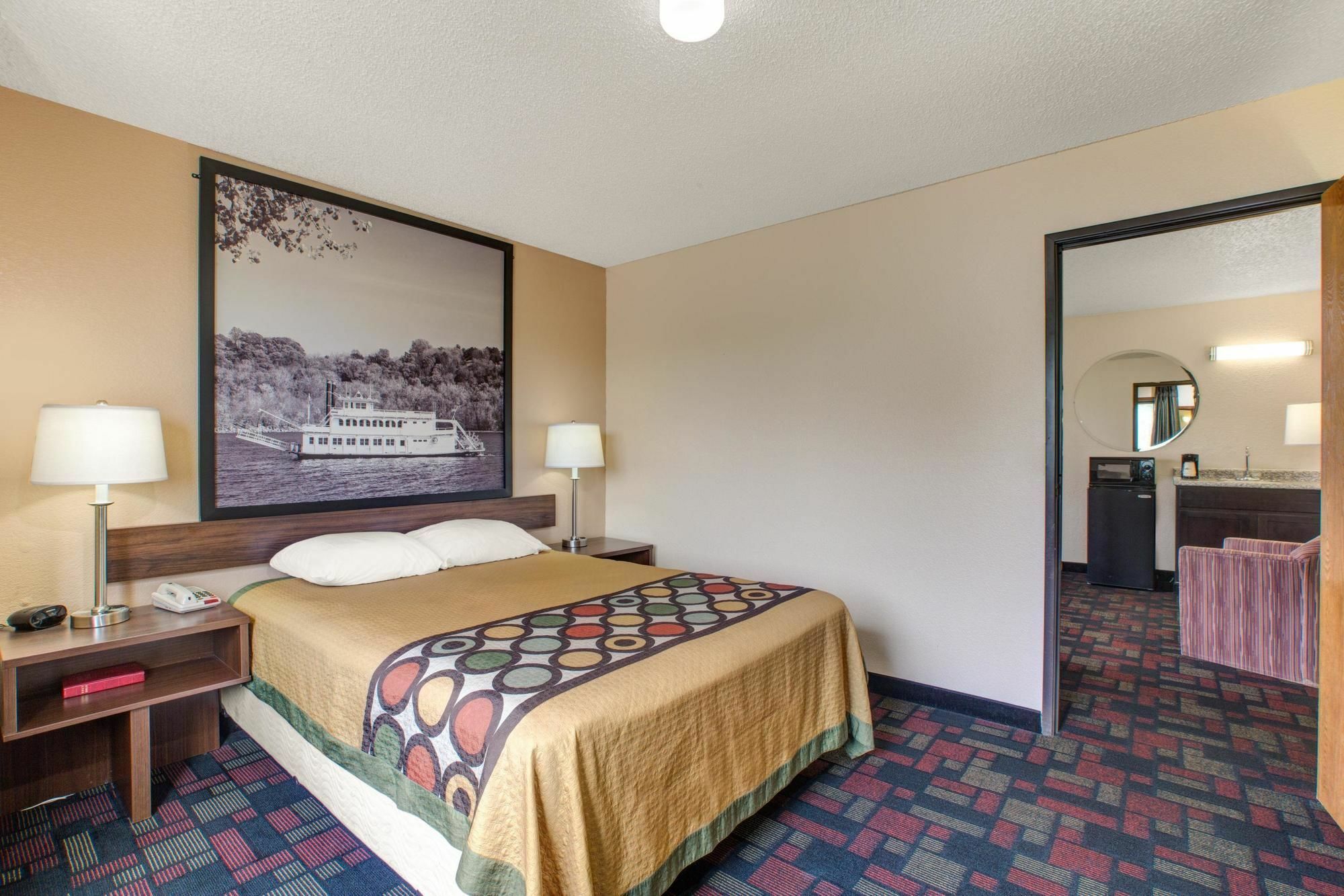 Super 8 By Wyndham Boonville Exterior photo